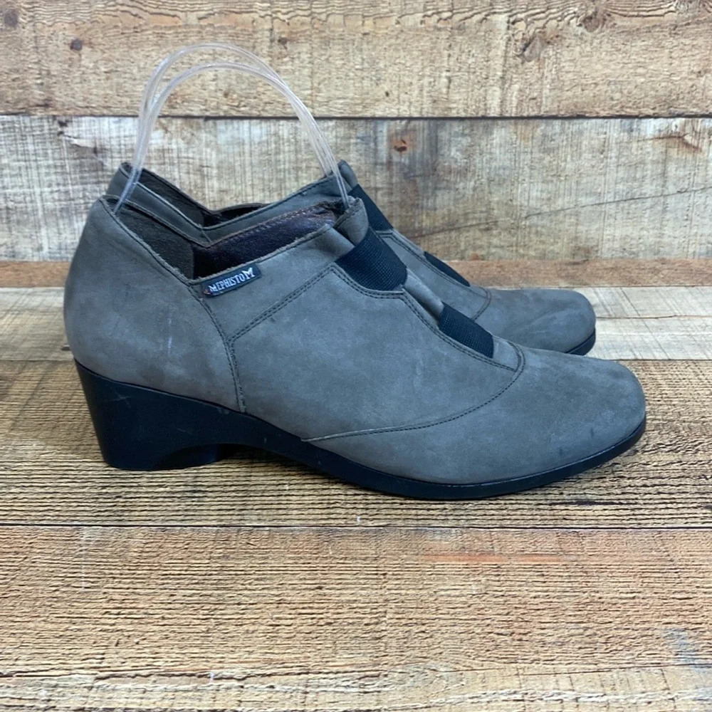 Mephisto Slip-on Heeled Loafers Womens Size 9.5 Brown Stretch Lace Comfort Suede